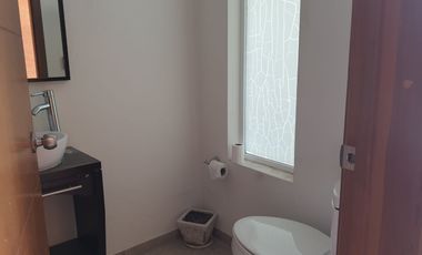 Renta de Casa en Residencial Tulipanes, al Norte de la Ciudad, Vigilancia  las 24 hrs