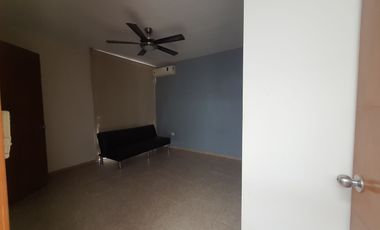 Renta de Casa en Residencial Tulipanes, al Norte de la Ciudad, Vigilancia  las 24 hrs