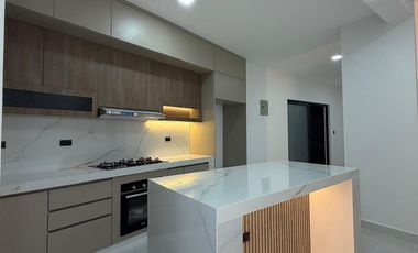 VENTA DE CASA EN URB. PORTON DEL RIO