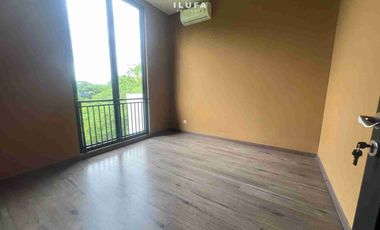 disewakan townhouse area jeruk purut ampera 3br ada pool