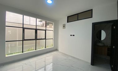 VENTA DE CASA FRENTE DE AZOGAN