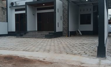 RUMAH SIAP HUNI 3 KAMAR DI G.OBOS KOTA PALANGKA RAYA