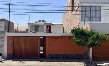 SE VENDE CASA COMERCIAL