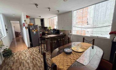 SE VENDE CASA COMERCIAL