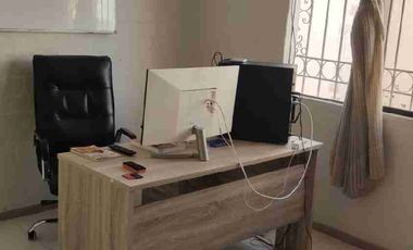 SE VENDE CASA COMERCIAL