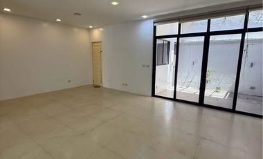 240 sqm 5-BR Townhouse for Rent at Luxury Plaza, Valle Verde 5, Pasig City