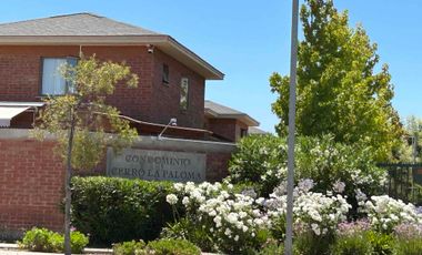 Se vende Preciosa Propiedad en Condominio Cerro La Paloma, Barrio Residencial de la comuna de Buin