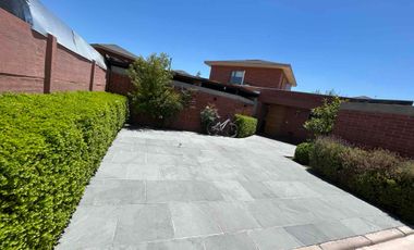 Se vende Preciosa Propiedad en Condominio Cerro La Paloma, Barrio Residencial de la comuna de Buin