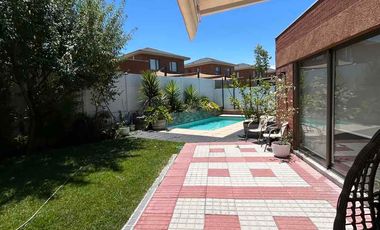 Se vende Preciosa Propiedad en Condominio Cerro La Paloma, Barrio Residencial de la comuna de Buin