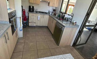 Se vende Preciosa Propiedad en Condominio Cerro La Paloma, Barrio Residencial de la comuna de Buin