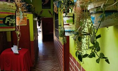 Una casa sencilla pero tuya, en una zona fresca y con aire puro, para que vivas a tu manera y en paz.
