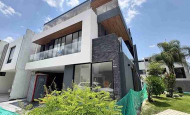Residencia en Venta en Parque Zacatecas