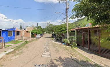 Casa en Venta, Los Naranjos, Autlan, Jal. ¡Remate Bancario! - RG29