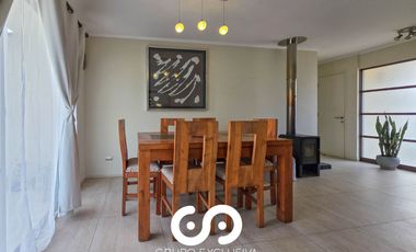 SE ARRIENDA CASA EN CURAUMA - BOSQUE REAL CURAUMA