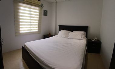 En venta casa de 3 dormitorios amoblada en Salinas.