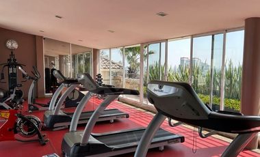 PRECIOSA CASA EN CONDOMINIO EN VENTA RODEADA DE JARDINES