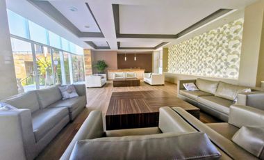 PRECIOSA CASA EN CONDOMINIO EN VENTA RODEADA DE JARDINES