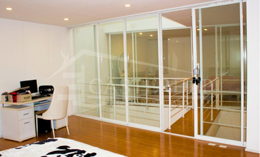 Venta de casa dentro de Urb. en el Norte de Quito