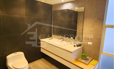 Venta de casa dentro de Urb. en el Norte de Quito