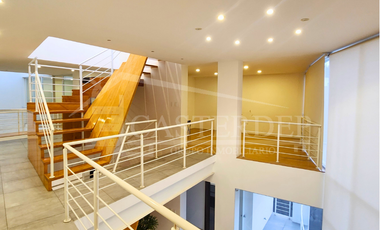 Venta de casa dentro de Urb. en el Norte de Quito