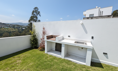 Casa independiente en venta en Nayon, 3 habitaciones + cuarto de entretenimiento