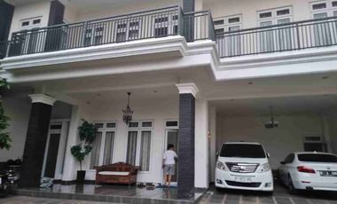 Kemang Utara + Kolam Renang Jakarta Selatan