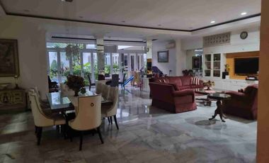 Kemang Utara + Kolam Renang Jakarta Selatan