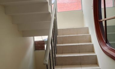 Casa de venta ideal para empresas o profesionales.