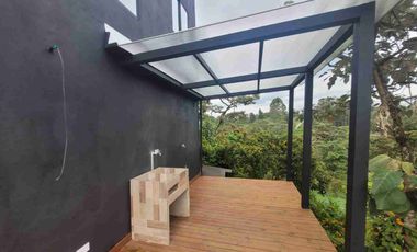 SE ARRIENDA CASA FINCA EN RIONEGRO