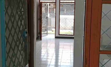 DISEWAKAN RUMAH TKI 3 BLOK D