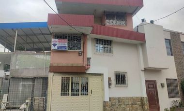 casa de alquiler en portoviejo zona centro B/G