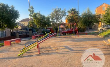 Venta casa 7 dormitorios en microbarrio cerrado, Valle lo Campino Quilicura