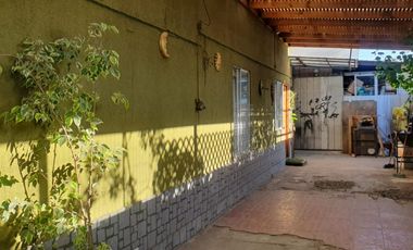 Casa A Venta En Calle Madrid En La Comuna De Conchalí