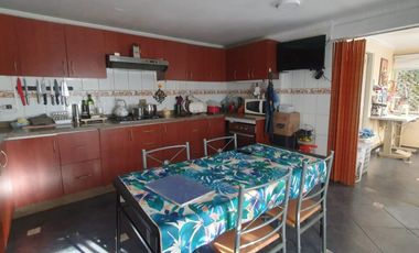 Casa A Venta En Calle Madrid En La Comuna De Conchalí