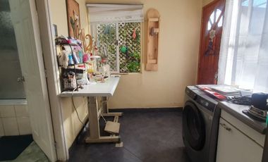 Casa A Venta En Calle Madrid En La Comuna De Conchalí