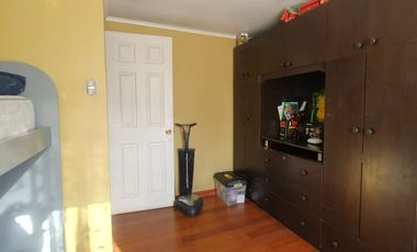 Casa A Venta En Calle Madrid En La Comuna De Conchalí