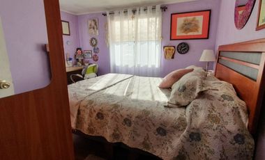 Casa A Venta En Calle Madrid En La Comuna De Conchalí