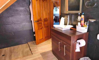 CASA COMERCIAL DE RENTA SE ENTREGA VACIA