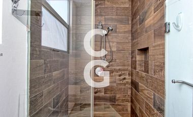 Casa en Venta en Cancun en Residencial Cumbres con Alberca