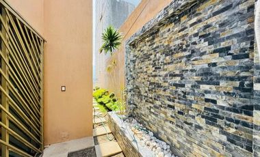 CASA EN VENTA EN FRACCIONAMIENTO LA VISTA