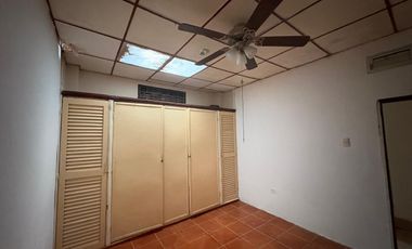 VILLAMIL PLAYAS VENDO CASA DE UN PISO CERCA AL MAR