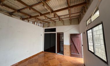 VILLAMIL PLAYAS VENDO CASA DE UN PISO CERCA AL MAR