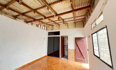 VILLAMIL PLAYAS VENDO CASA DE UN PISO CERCA AL MAR