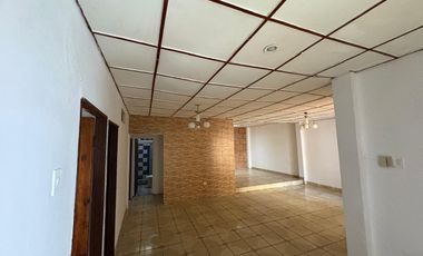 VILLAMIL PLAYAS VENDO CASA DE UN PISO CERCA AL MAR