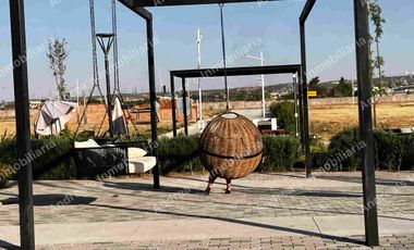 NORTE DE AGUASCALIENTES Terreno residencial en venta entrega inmediata Esquina Frente a Casa Club