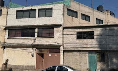 CASA BODEGA EN VENTA