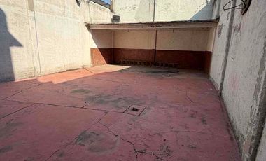 CASA BODEGA EN VENTA