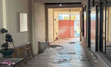 CASA BODEGA EN VENTA