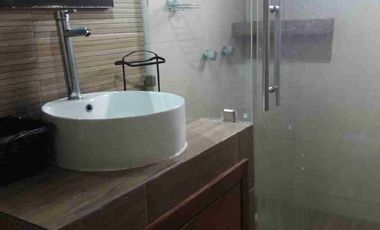 Se vende casa grande en privada dentro de fraccionamiento villas del campo, Calimaya, Estado de México