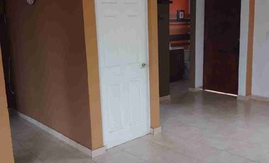 Se vende casa grande en privada dentro de fraccionamiento villas del campo, Calimaya, Estado de México